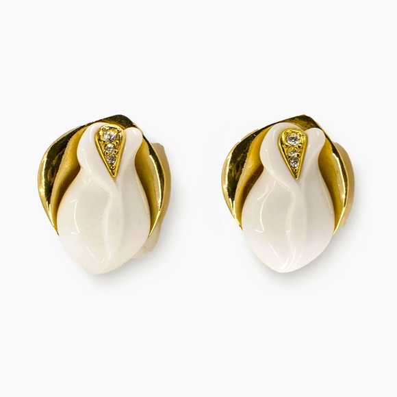 Vintage 1980s KJL For AVON Gold and Cream Midnight Rose Post Back  Earrings - Picture 5 of 5